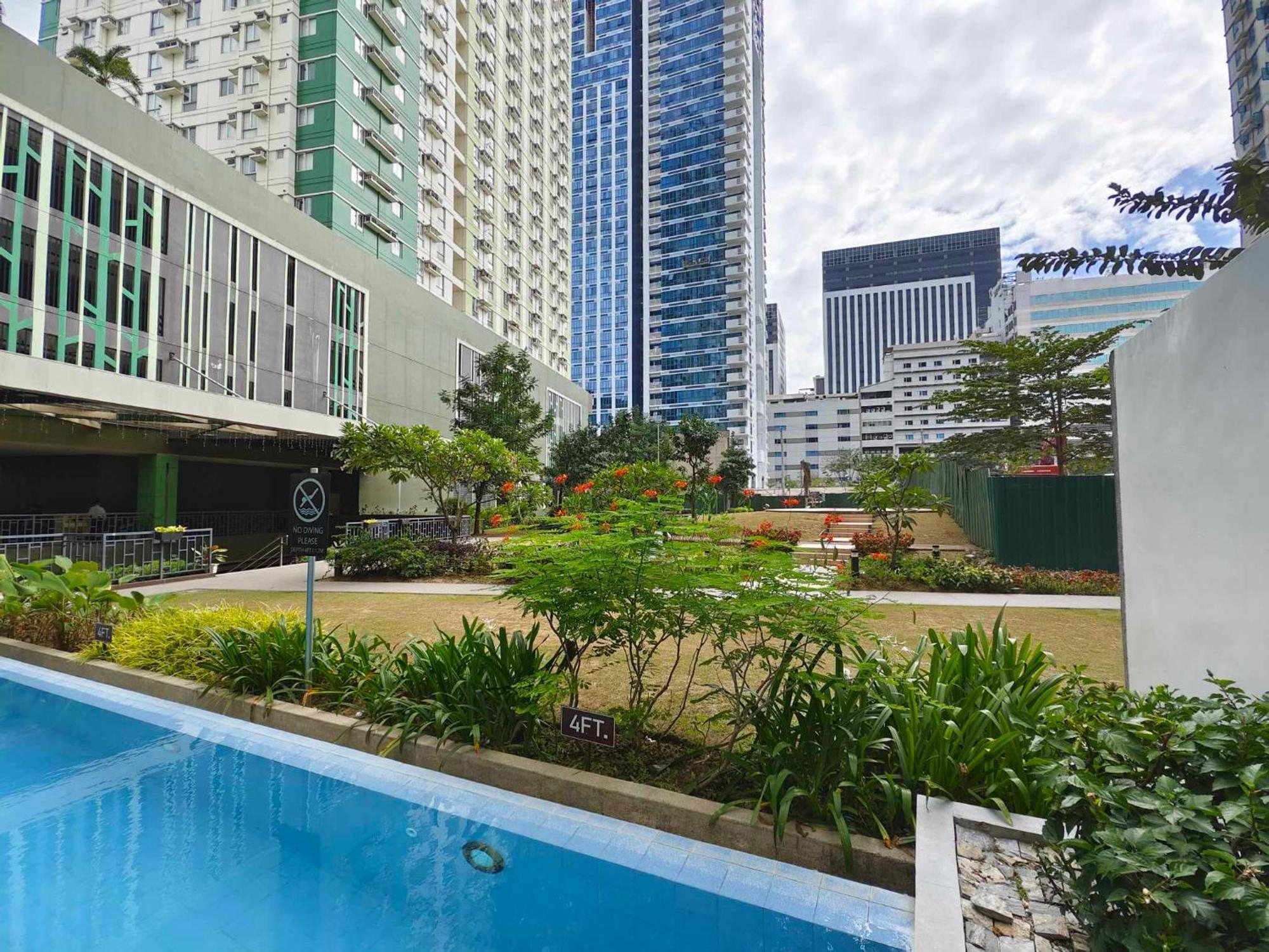 Avida Riala T4 2220 It Park Apartment Cebu